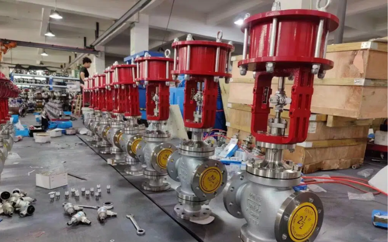 Pneumatic valve applications in industrial settings